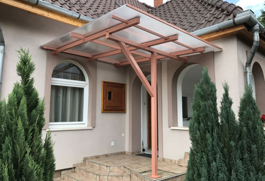 Családi ház előtető