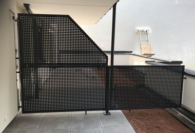 Alimínium korlát Bécs