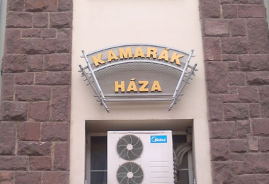 Kamarák háza